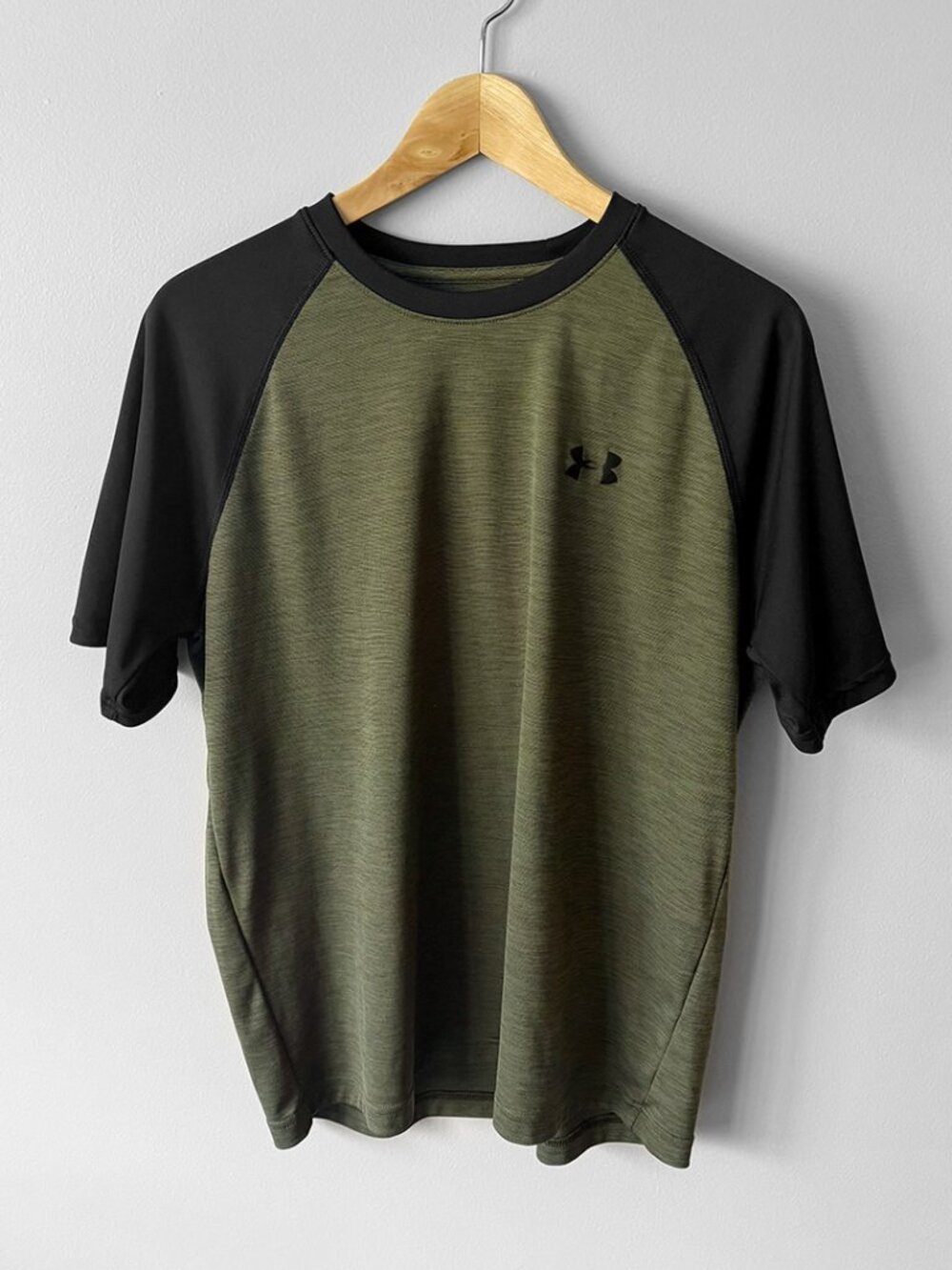 Under Armour Black Green T Shirt UA Men's
